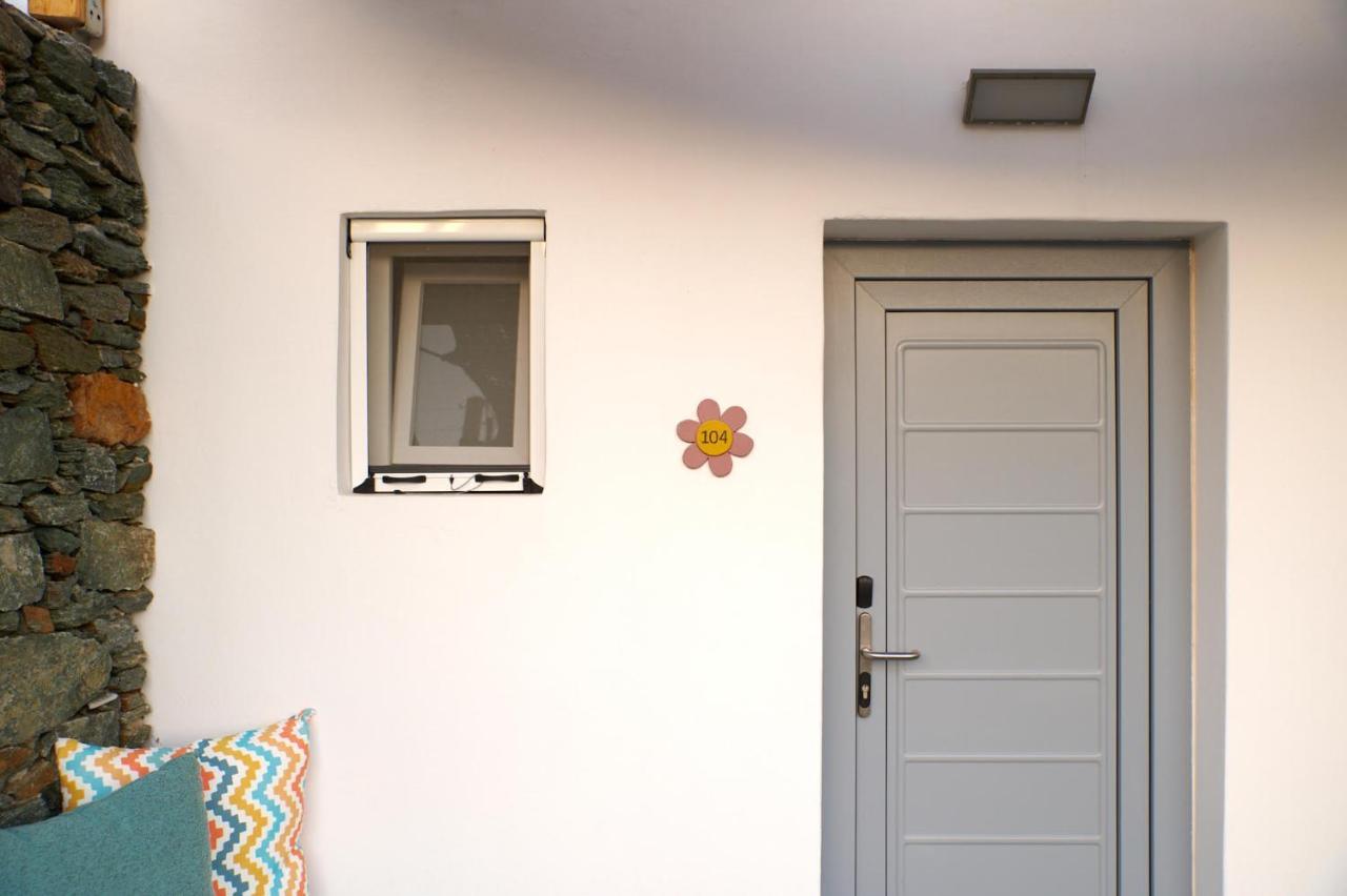 Mantellina Suites Kanala Buitenkant foto